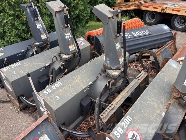 Bobcat SB200 Dezapezitoare