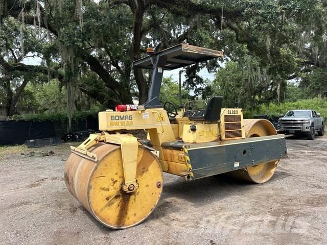 Bomag BW11AS Cilindri compactori dubli