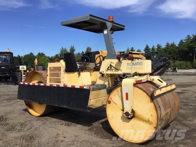 Bomag BW11AS Cilindri compactori dubli