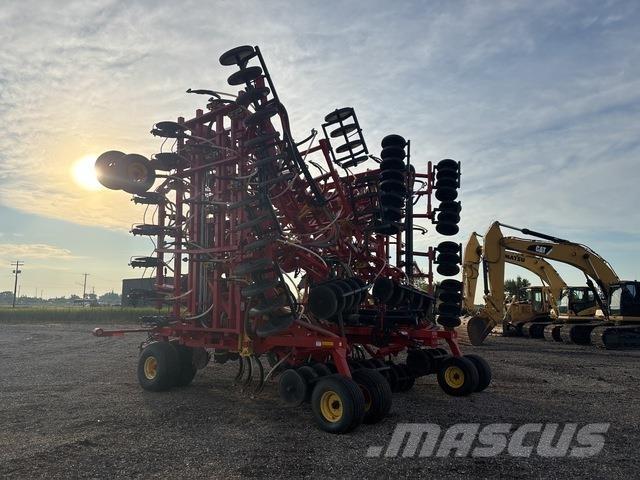 Bourgault 5810 Perforatoare