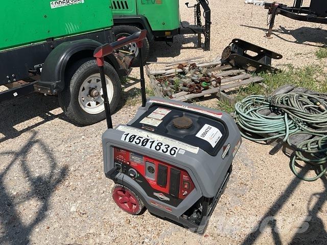  Briggs Q6500 Stocări de energie portabile