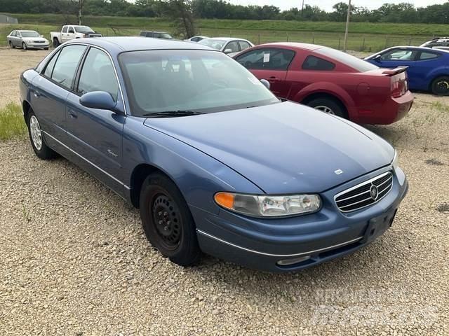 Buick Regal LS Masini