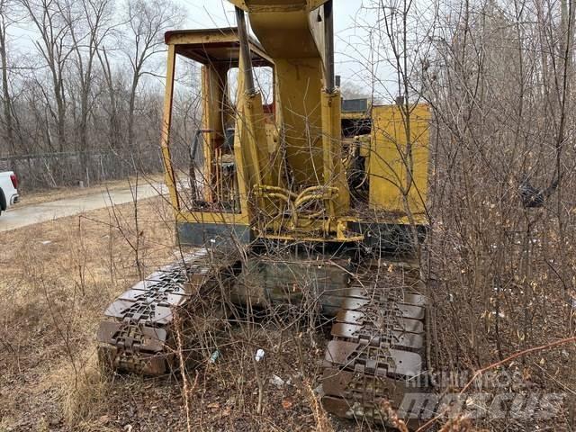 CASE  Excavatoare pe șenile
