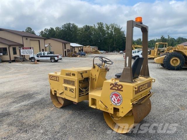 CASE 252 Cilindri compactori dubli