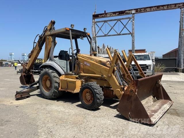 CASE 580L Buldoexcavatoare