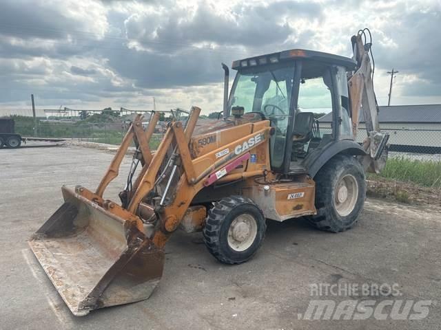 CASE 580M Buldoexcavatoare