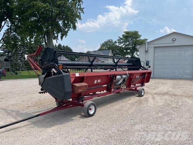 Case IH 1020 Combine capete pentru culegatoare