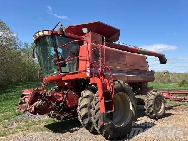 Case IH 2388 Combine de secerat