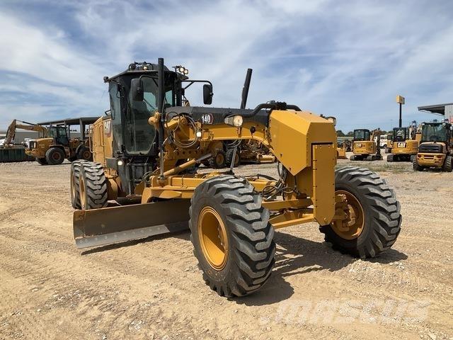 CAT 140 Gredere