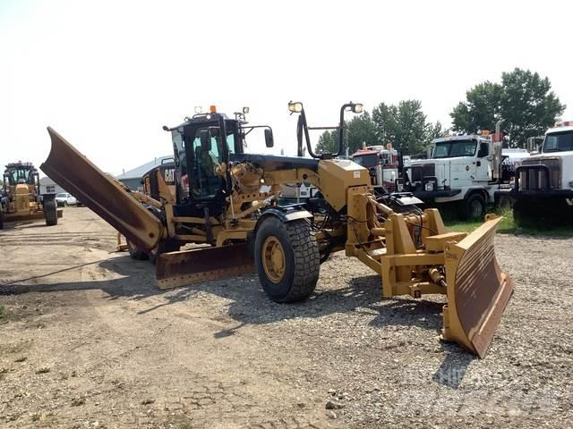 CAT 140M AWD Gredere