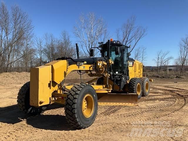 CAT 140M3 Gredere