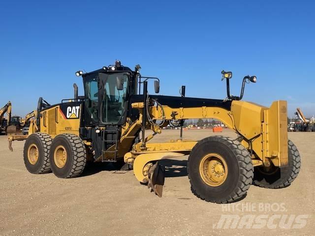 CAT 14M Gredere