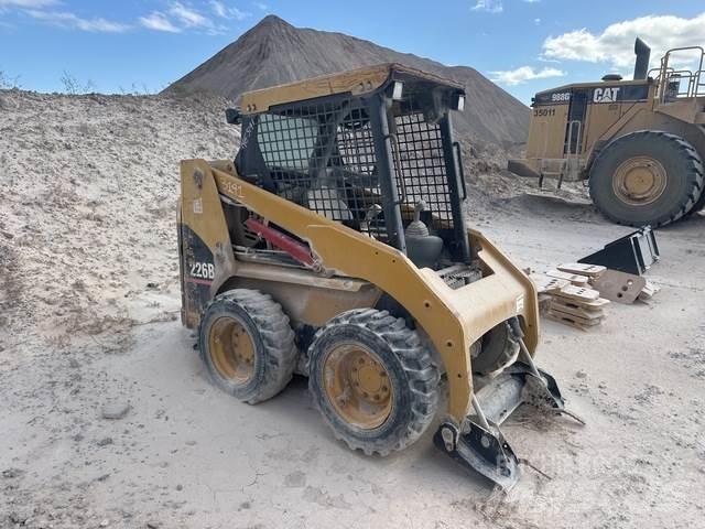 CAT 226B Mini incarcator