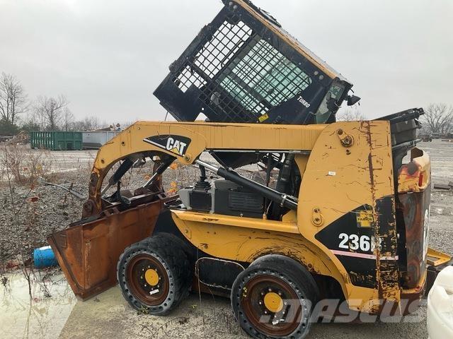 CAT 236B Mini incarcator
