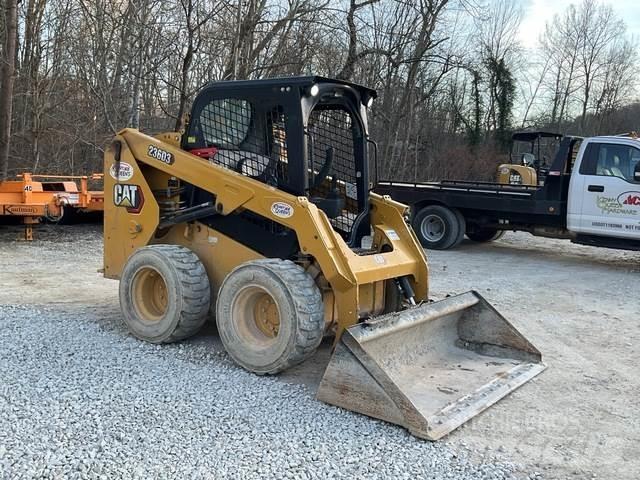 CAT 236D3 Mini incarcator