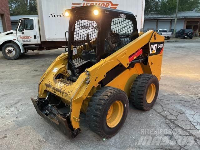 CAT 246D Mini incarcator