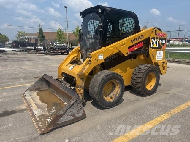 CAT 246D Mini incarcator