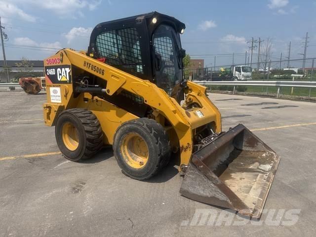 CAT 246D Mini incarcator