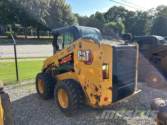 CAT 246D3 Mini incarcator