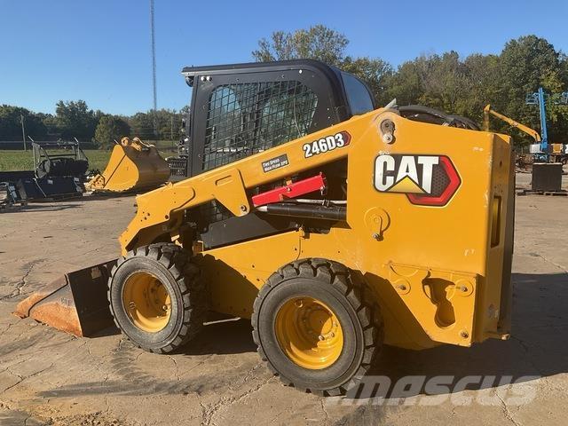 CAT 246D3 Mini incarcator