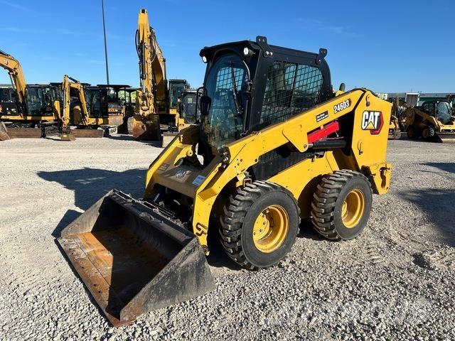CAT 246D3 Mini incarcator