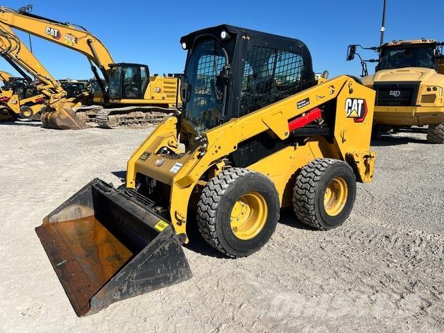 CAT 246D3 Mini incarcator