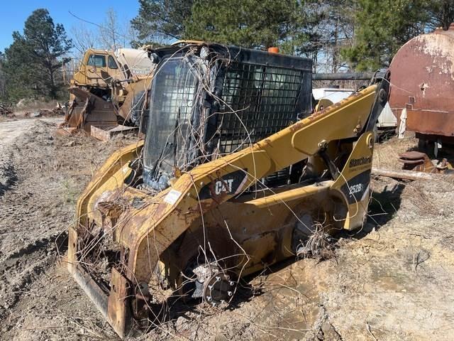 CAT 252B3 Mini incarcator