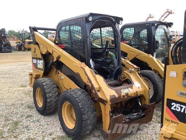CAT 262D Mini incarcator