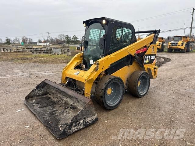CAT 262D Mini incarcator
