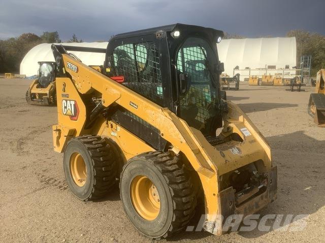 CAT 262D3 Mini incarcator