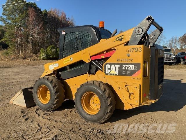 CAT 272D2 XHP Mini incarcator