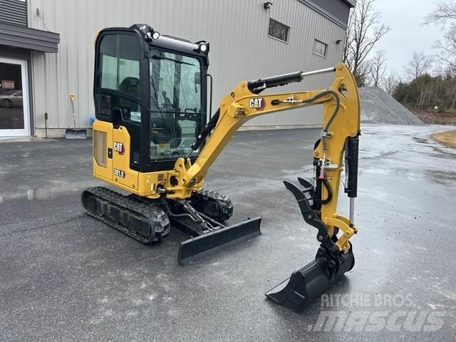 CAT 301.8 Excavatoare pe șenile
