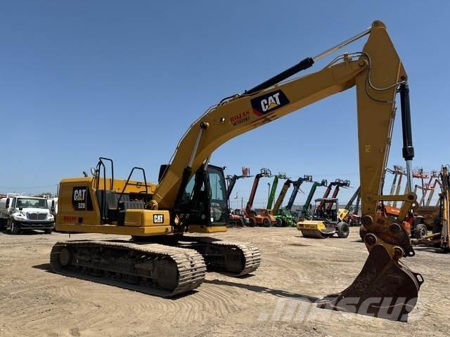 CAT 320 Excavatoare pe șenile
