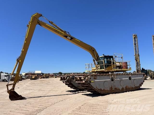 CAT 320D Excavatoare pe șenile
