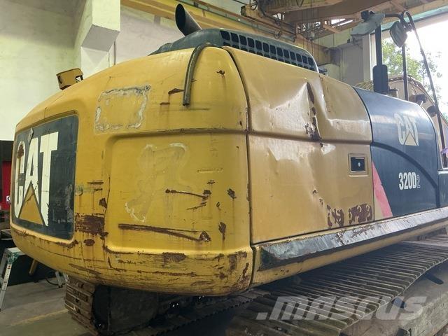 CAT 320D2 Excavatoare pe șenile
