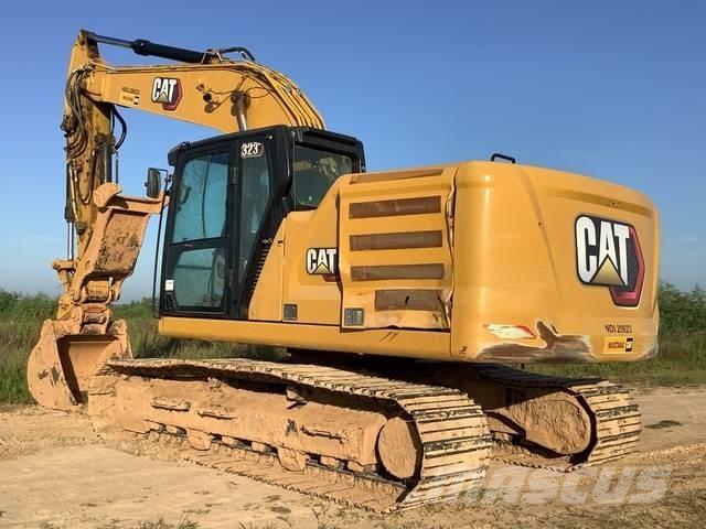 CAT 323 Excavatoare pe șenile
