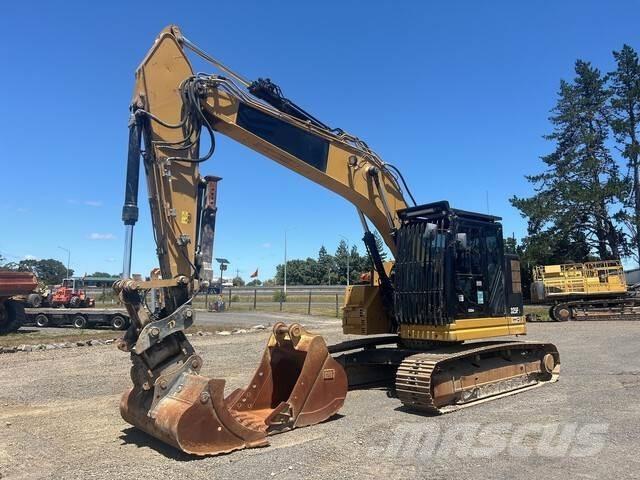 CAT 325FL CR Excavatoare pe șenile
