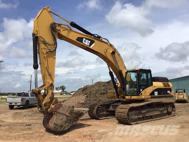 CAT 330D Excavatoare pe șenile
