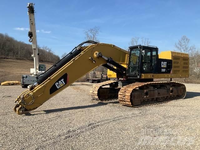 CAT 390F Excavatoare pe șenile
