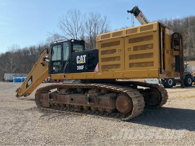 CAT 390F Excavatoare pe șenile
