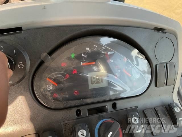 CAT 424 Buldoexcavatoare