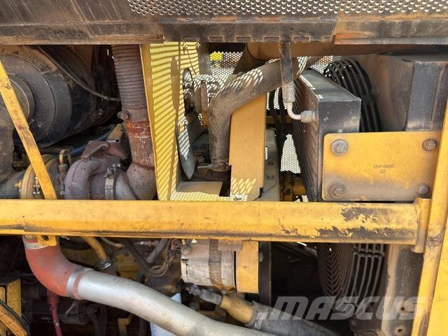 CAT 525C Utilaje de manevrarea a bustenilor