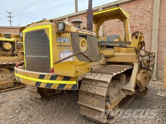 CAT 572E Buldozere pentru montat tevi
