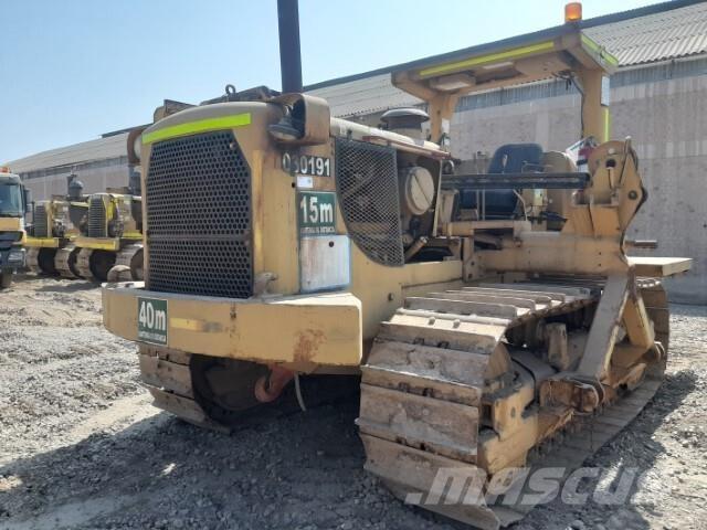 CAT 572F Buldozere pentru montat tevi