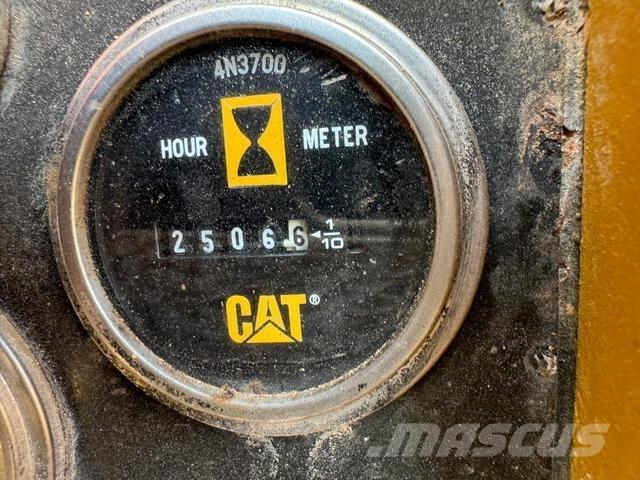 CAT 583H Buldozere pentru montat tevi