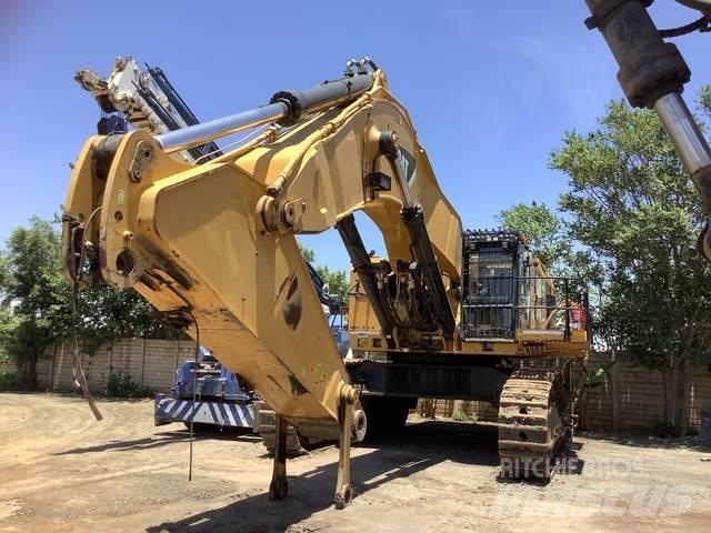 CAT 6015B Excavatoare pe șenile
