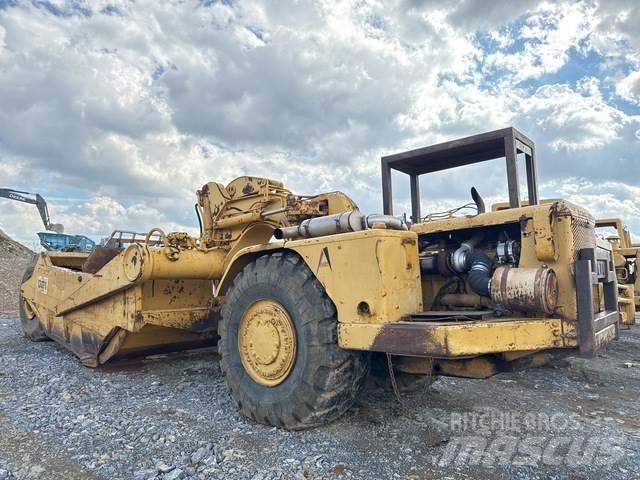 CAT 621 Elevatoare