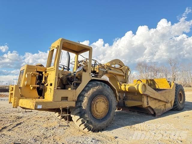 CAT 621B Elevatoare