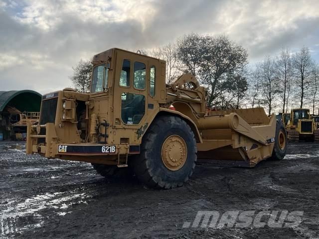 CAT 621B Elevatoare