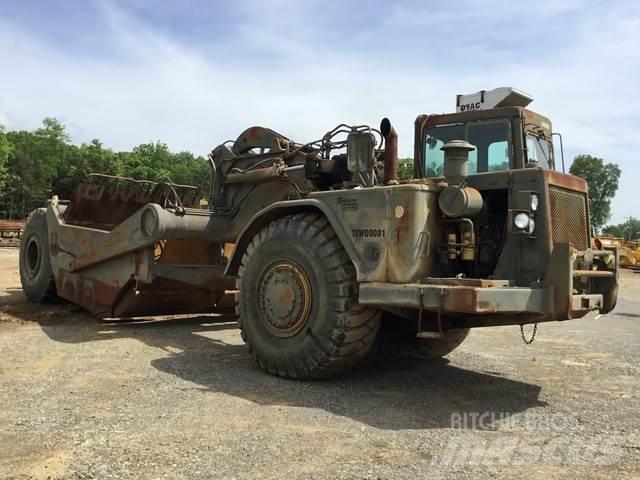 CAT 621B MIL Elevatoare